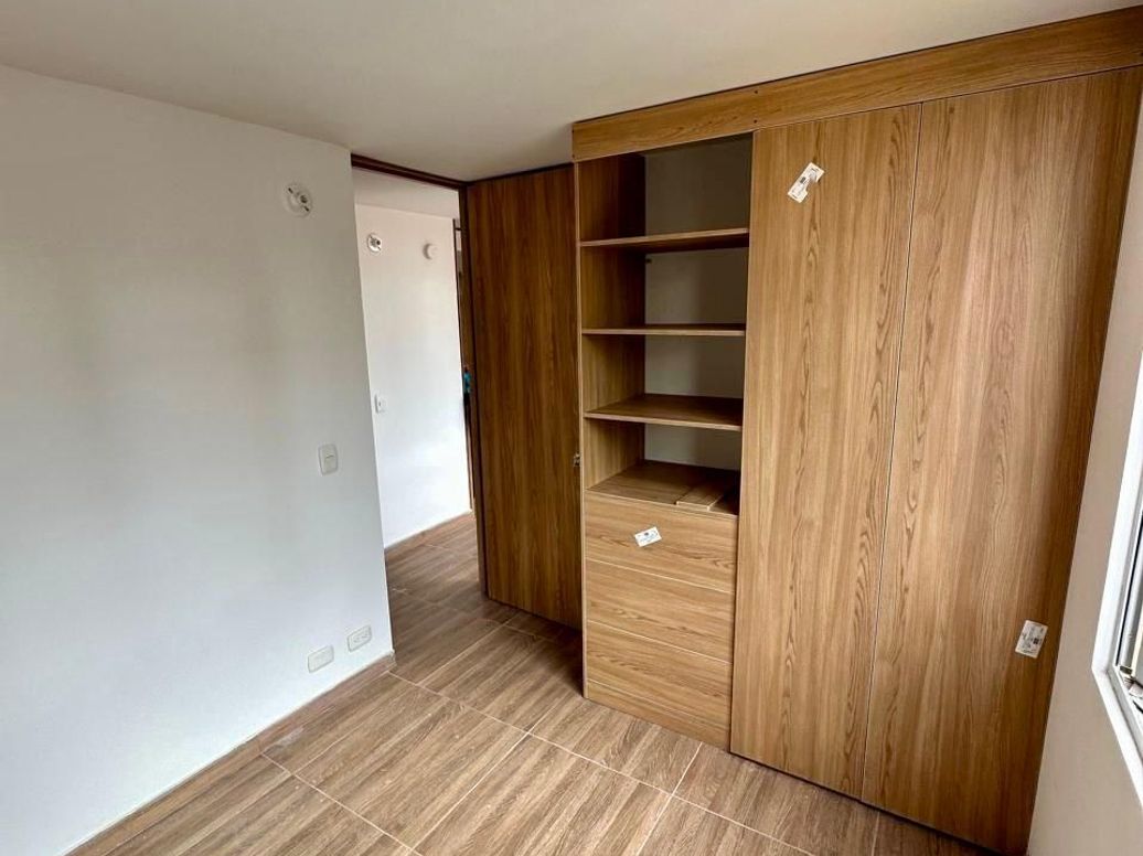 Apartamento de 2 alcobas en arriendo en Bogotá, Bogotá, 42 m² · foto 8 de 9