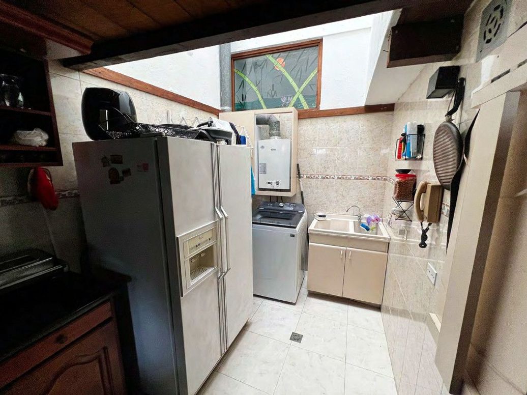 Casa de 5 alcobas en venta en Santa Ana Oriental, Bogotá, 250 m² · foto 11 de 20