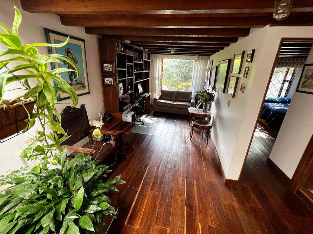 Casa de 5 alcobas en venta en Santa Ana Oriental, Bogotá, 250 m² · foto 16 de 20