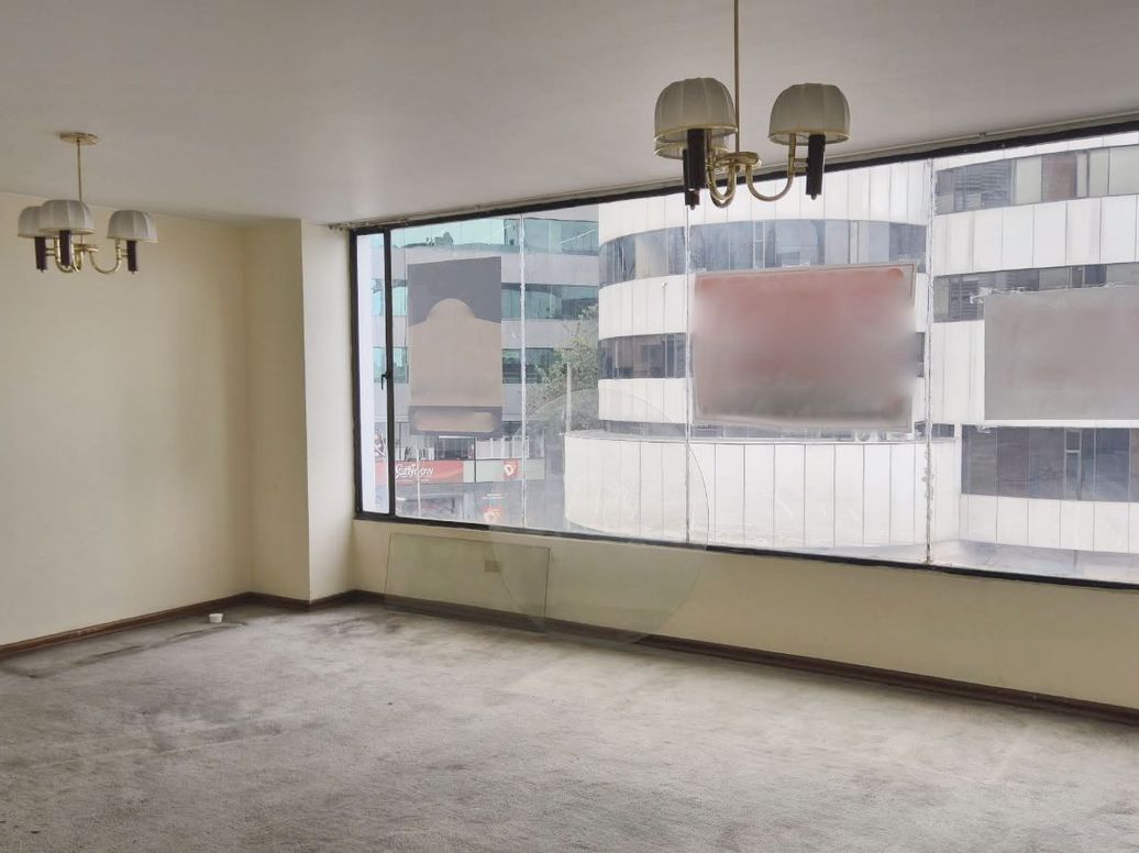 Apartamento de 3 alcobas en venta en Chico Norte Et. Ii, Bogotá, 93 m² · foto 3 de 19