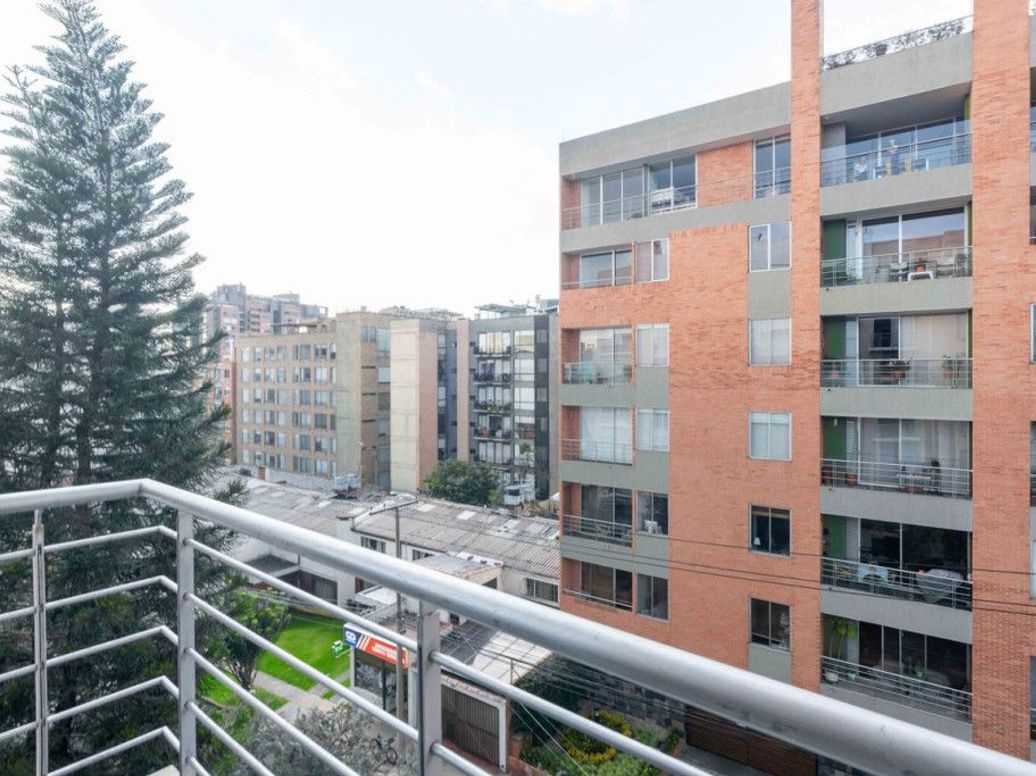 Apartamento de 2 alcobas en venta en Bella Suiza, Bogotá, 147 m² · foto 18 de 20