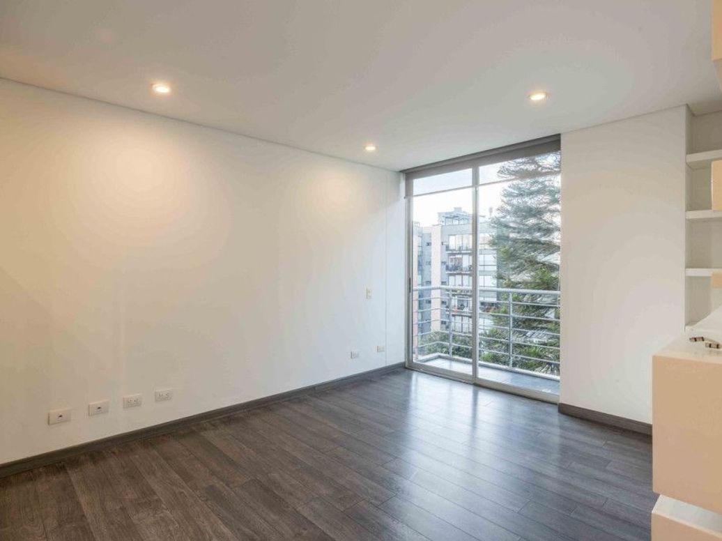 Apartamento de 2 alcobas en venta en Bella Suiza, Bogotá, 147 m² · foto 13 de 20