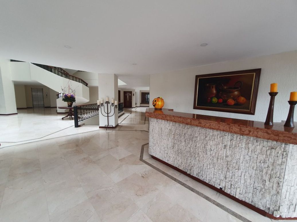 Apartamento de 5 alcobas en venta en Niza Suba, Bogotá, 257 m² · foto 3 de 20