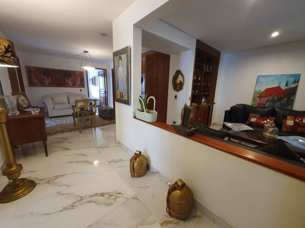 Apartamento de 5 alcobas en venta en Niza Suba, Bogotá, 257 m² · foto 16 de 20