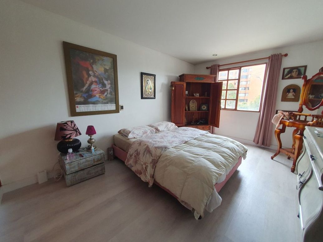 Apartamento de 5 alcobas en venta en Niza Suba, Bogotá, 257 m² · foto 18 de 20