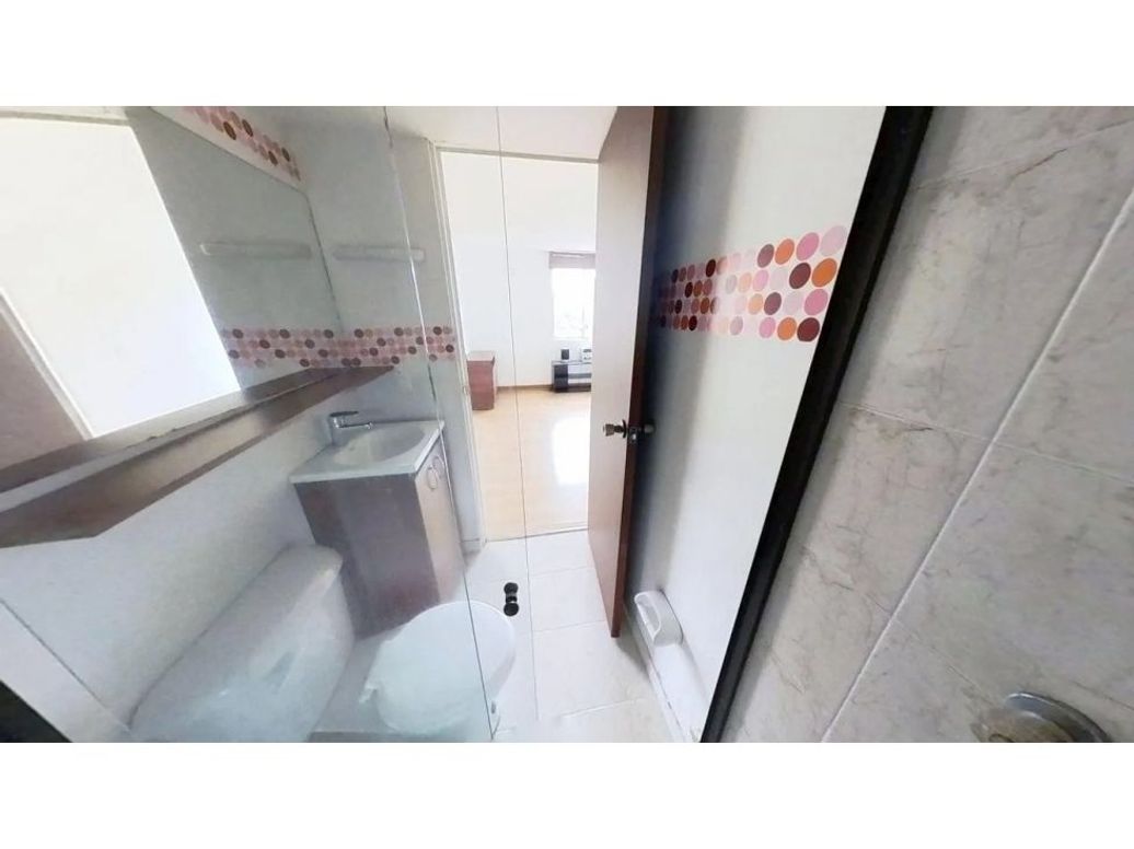 Apartamento de 2 alcobas en venta en Suba, Bogotá, 65 m² · foto 9 de 10