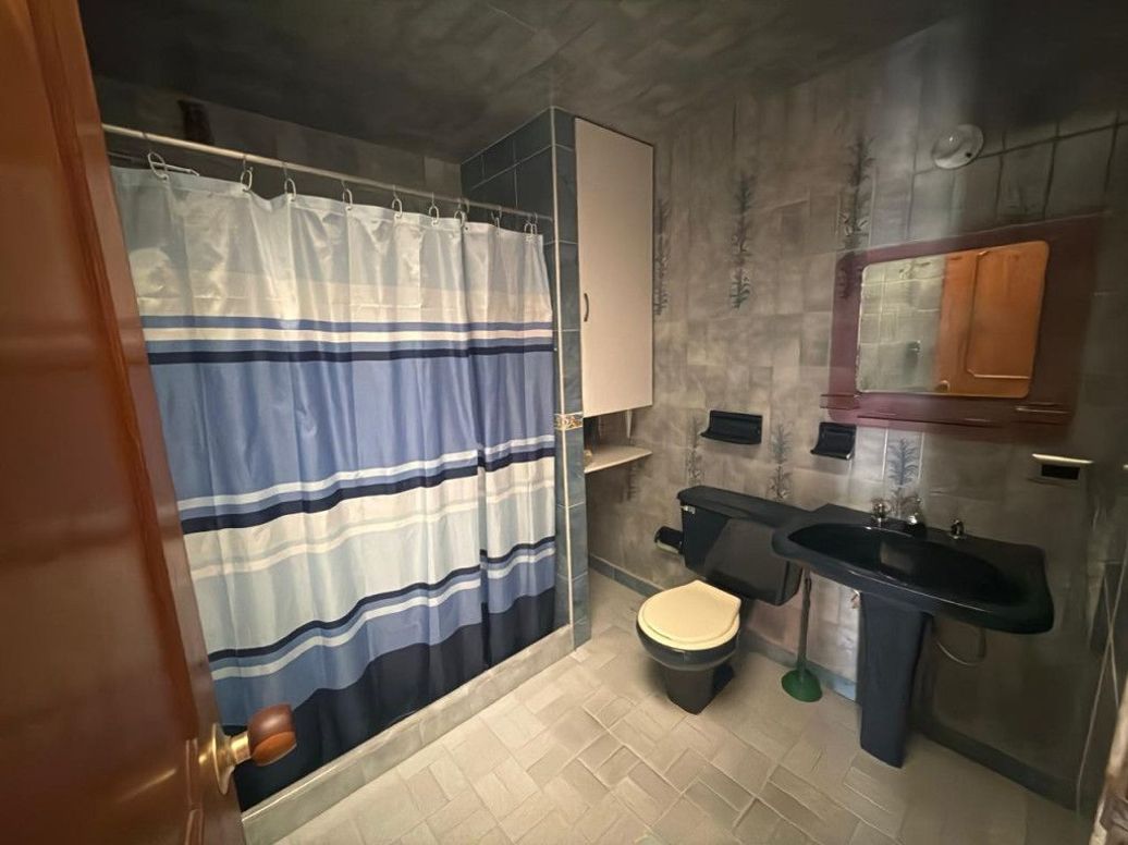 Casa de 6 alcobas en venta en Gustavo Restrepo, Bogotá, 252 m² · foto 18 de 20