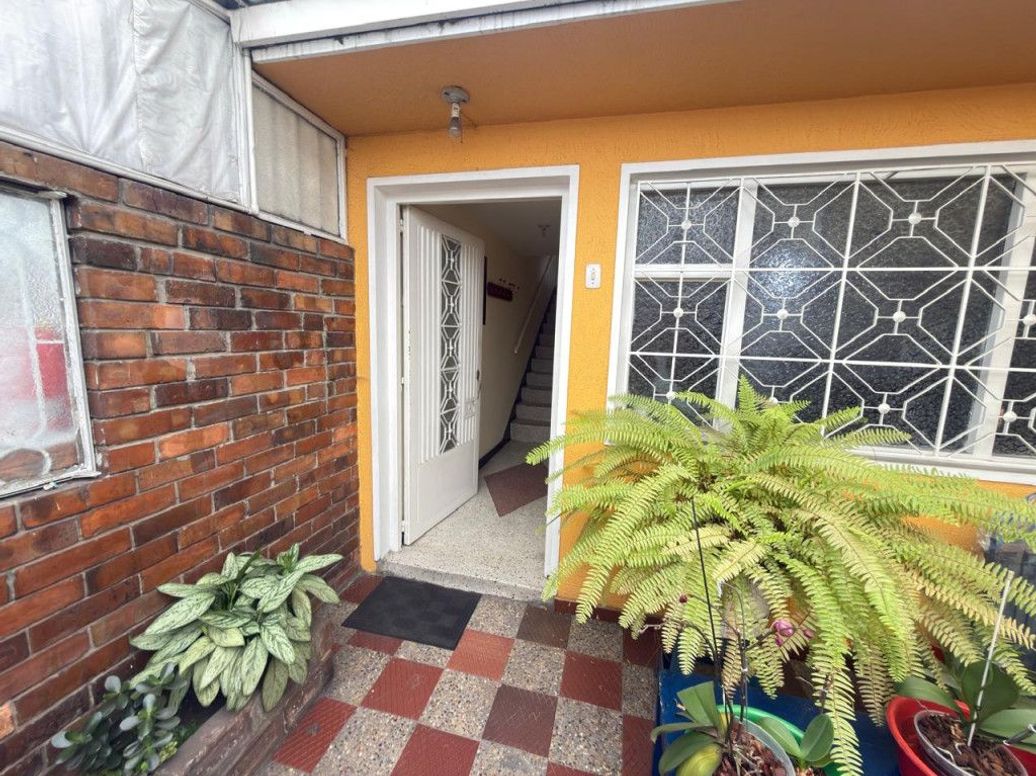 Casa de 6 alcobas en venta en Gustavo Restrepo, Bogotá, 252 m² · foto 14 de 20