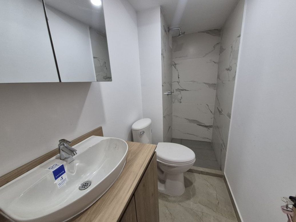 Apartamento de 2 alcobas en arriendo en Alfonso Lopez, Bogotá, 41 m² · foto 8 de 16