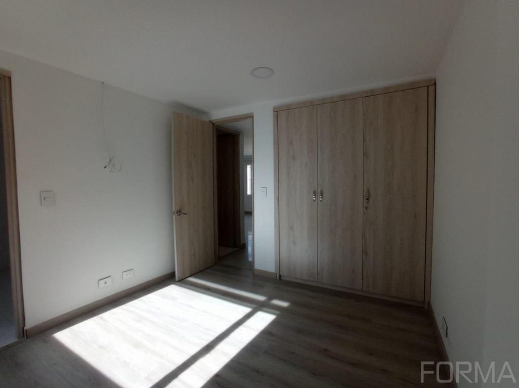 Apartamento de 2 alcobas en arriendo en Santa Barbara Central, Bogotá, 87 m² · foto 14 de 19
