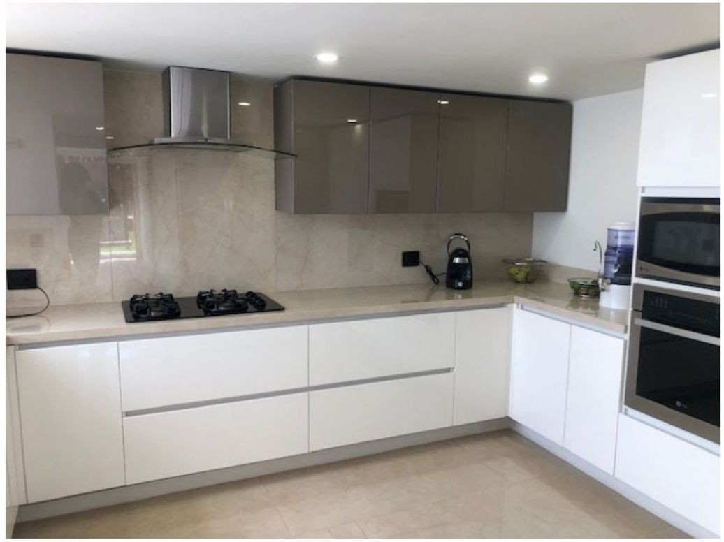 Casa de 3 alcobas en venta en Usaquén, Bogotá, 326 m² · foto 15 de 20