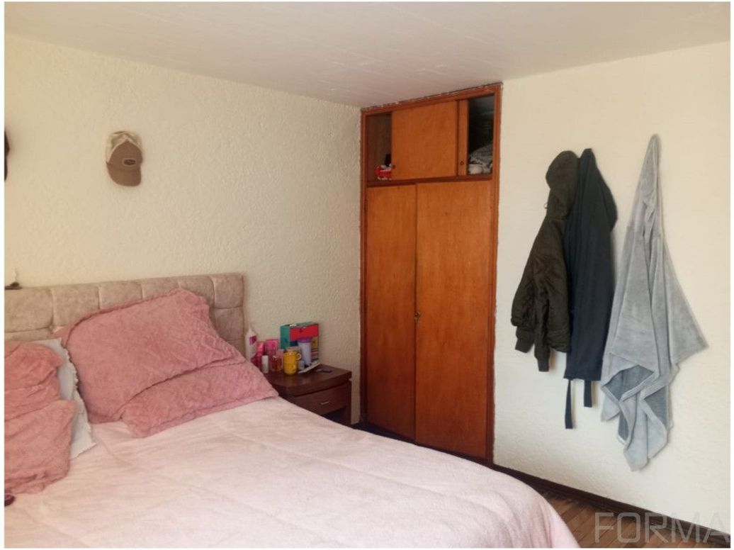 Casa de 5 alcobas en venta en Ciudad Jardín Norte, Bogotá, 268 m² · foto 8 de 20