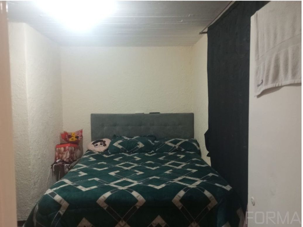 Casa de 5 alcobas en venta en Ciudad Jardín Norte, Bogotá, 268 m² · foto 12 de 20