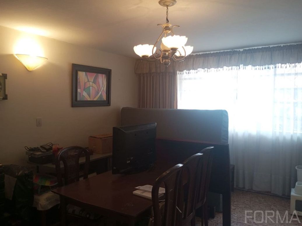 Casa de 5 alcobas en venta en Ciudad Jardín Norte, Bogotá, 268 m² · foto 16 de 20
