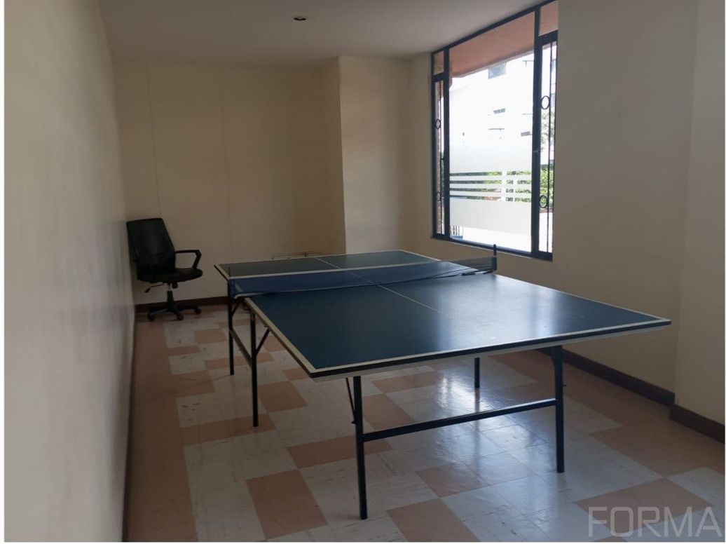 Apartamento de 4 alcobas en venta en Pelodo Del Contry, Bogotá, 270 m² · foto 20 de 20