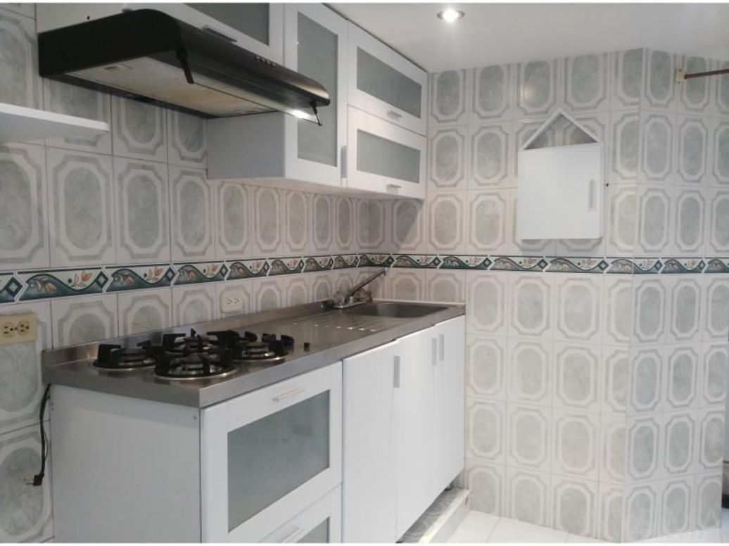 Apartamento de 2 alcobas en venta en Ub. Sabana De Tibabuyes, Bogotá, 53 m² · foto 6 de 10