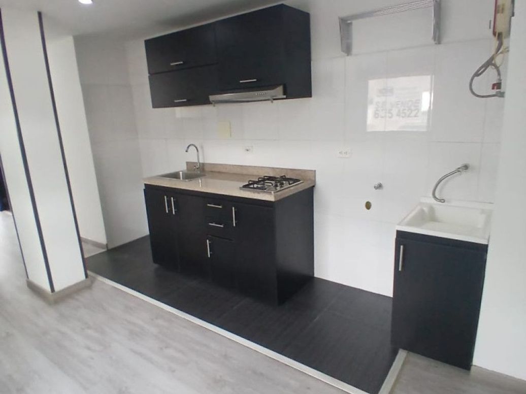 Apartaestudio en arriendo en Chapinero Sur Occidental, Bogotá, 28 m² · foto 3 de 13