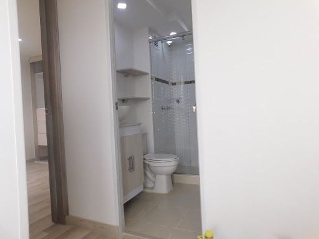Apartamento de 2 alcobas en arriendo en Nueva Castilla, Bogotá, 48 m² · foto 9 de 13