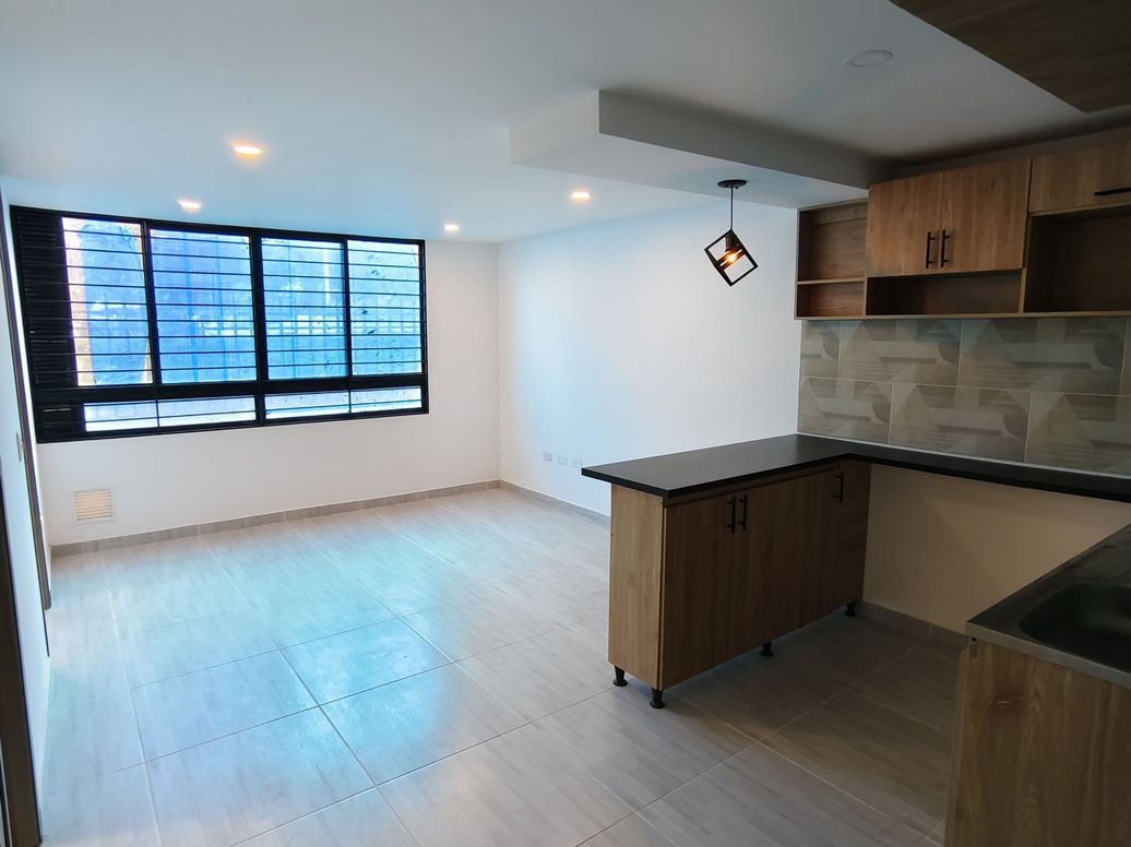Apartamento de 2 alcobas en arriendo en Ciudad La Salle, Bogotá, 40 m² · foto 6 de 7