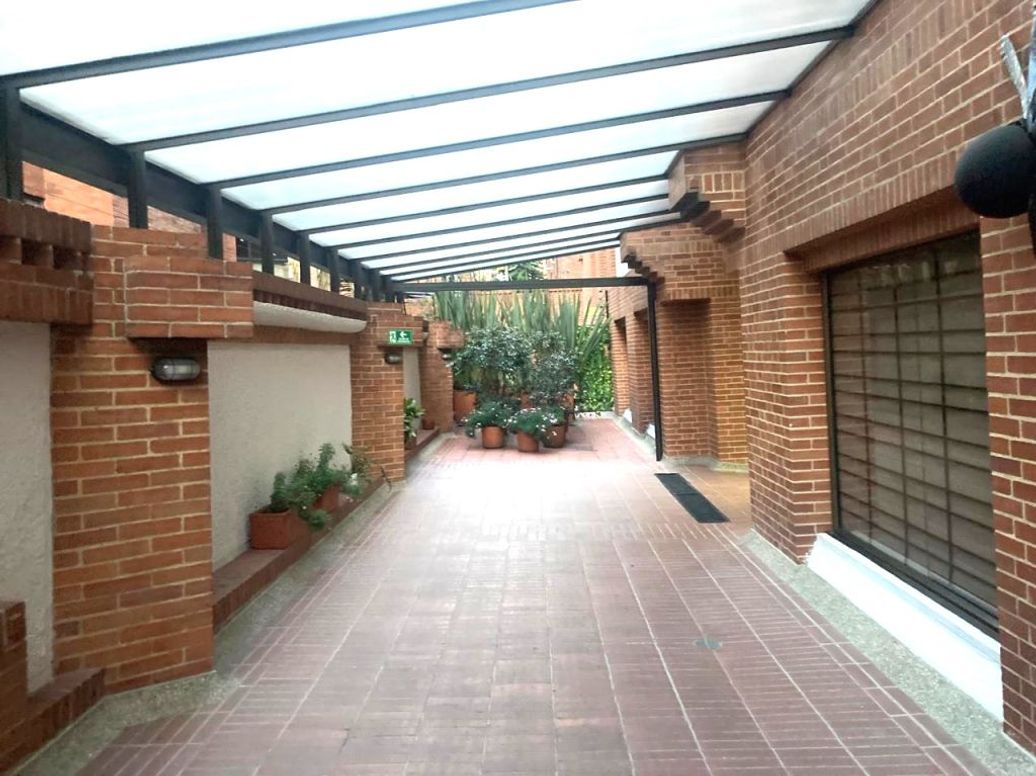 Apartamento de 4 alcobas en venta en La Carolina, Bogotá, 189 m² · foto 20 de 20