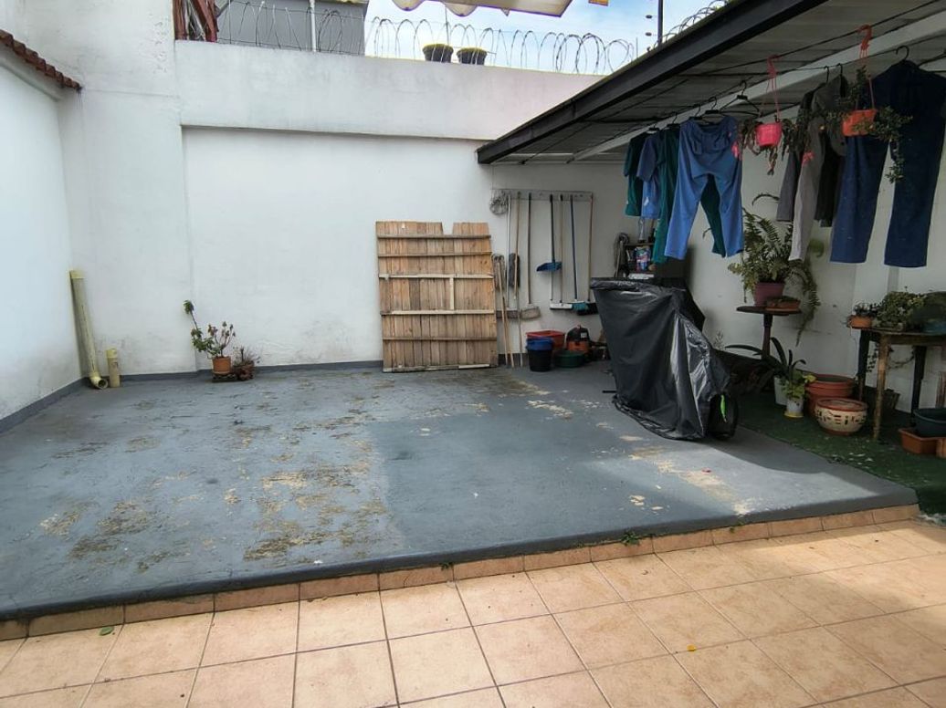 Casa de 6 alcobas en arriendo en Las Américas, Bogotá, 200 m² · foto 13 de 15