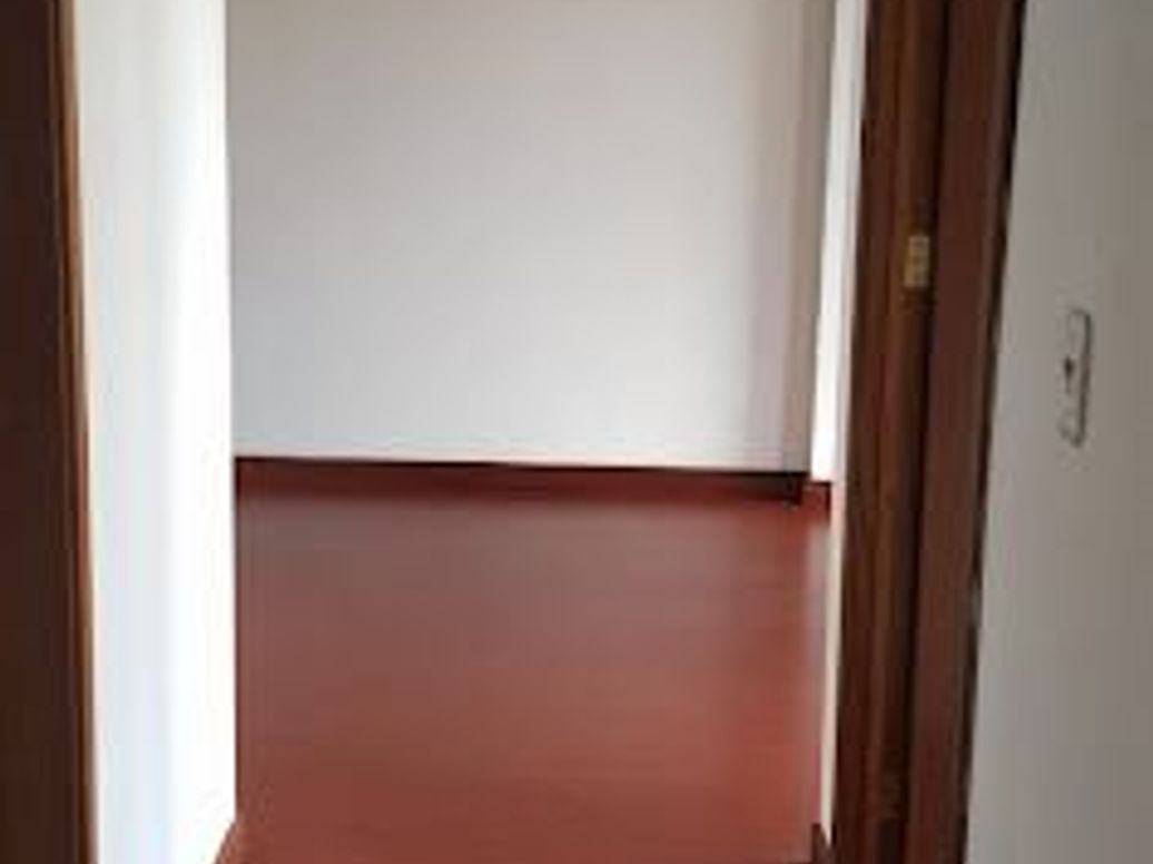 Apartamento de 2 alcobas en arriendo en San Cipriano, Bogotá, 68 m² · foto 7 de 15
