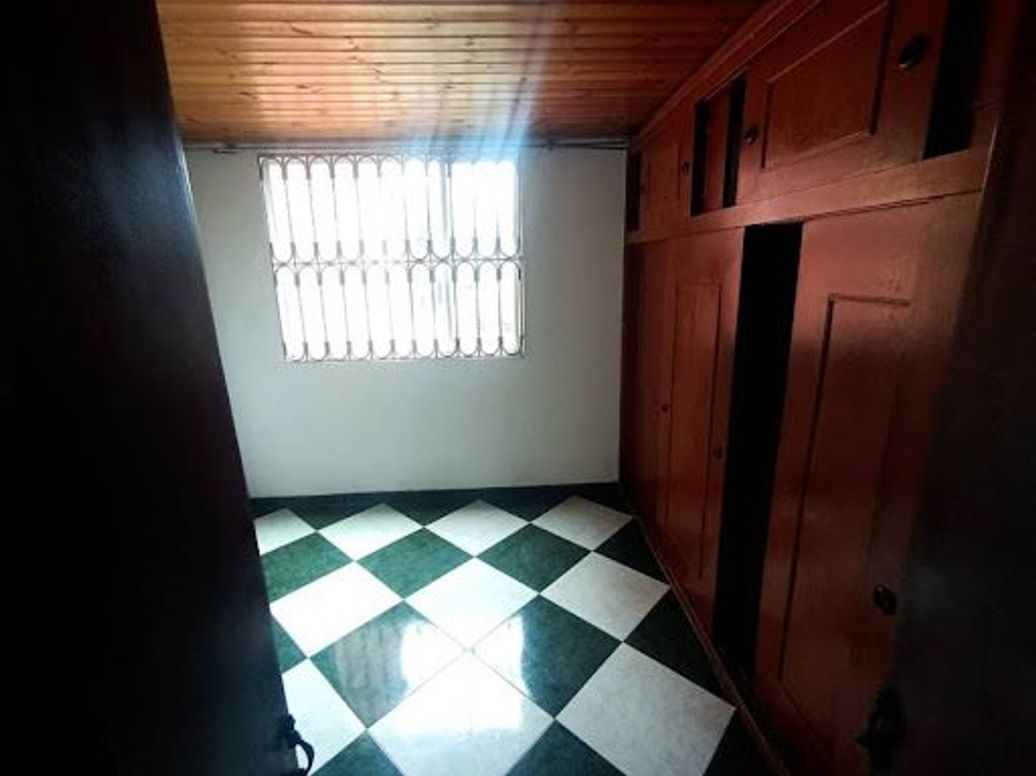 Casa de 4 alcobas en arriendo en Villa De Aranjuez, Bogotá, 110 m² · foto 14 de 20