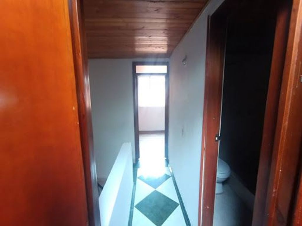 Casa de 4 alcobas en arriendo en Villa De Aranjuez, Bogotá, 110 m² · foto 7 de 20