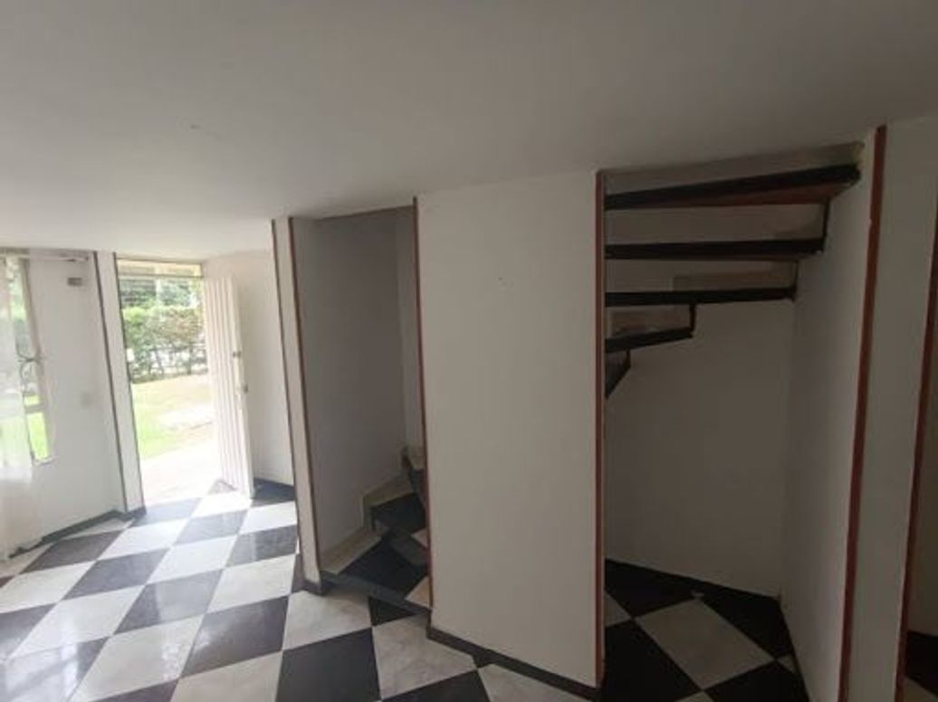 Casa de 4 alcobas en arriendo en Villa De Aranjuez, Bogotá, 110 m² · foto 4 de 20