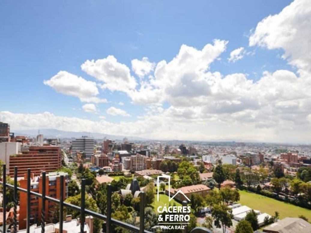 Apartamento de 3 alcobas en venta en El Nogal, Bogotá, 330 m² · foto 18 de 18