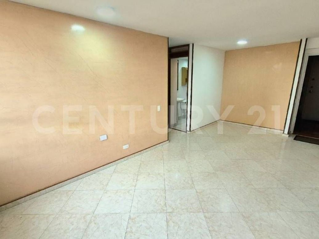Apartamento de 3 alcobas en arriendo en Ciudad Salitre, Bogotá, 68 m² · foto 3 de 14