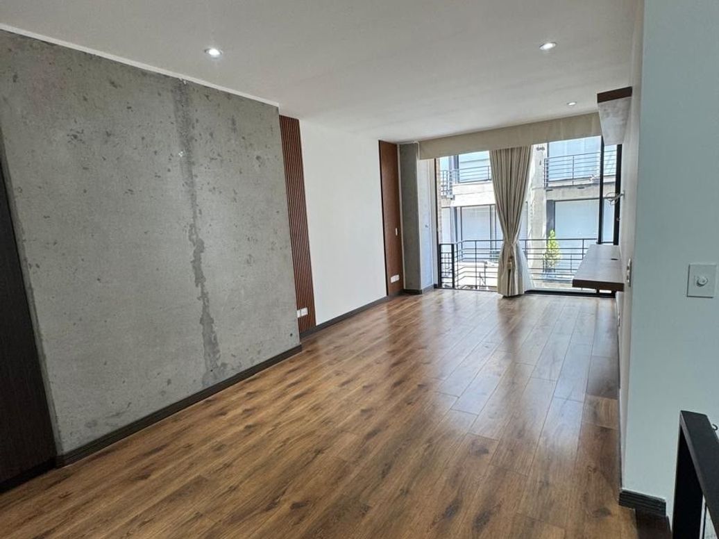 Apartamento de 1 alcoba en arriendo en Mochuelo Norte, Bogotá, 70 m² · foto 3 de 10