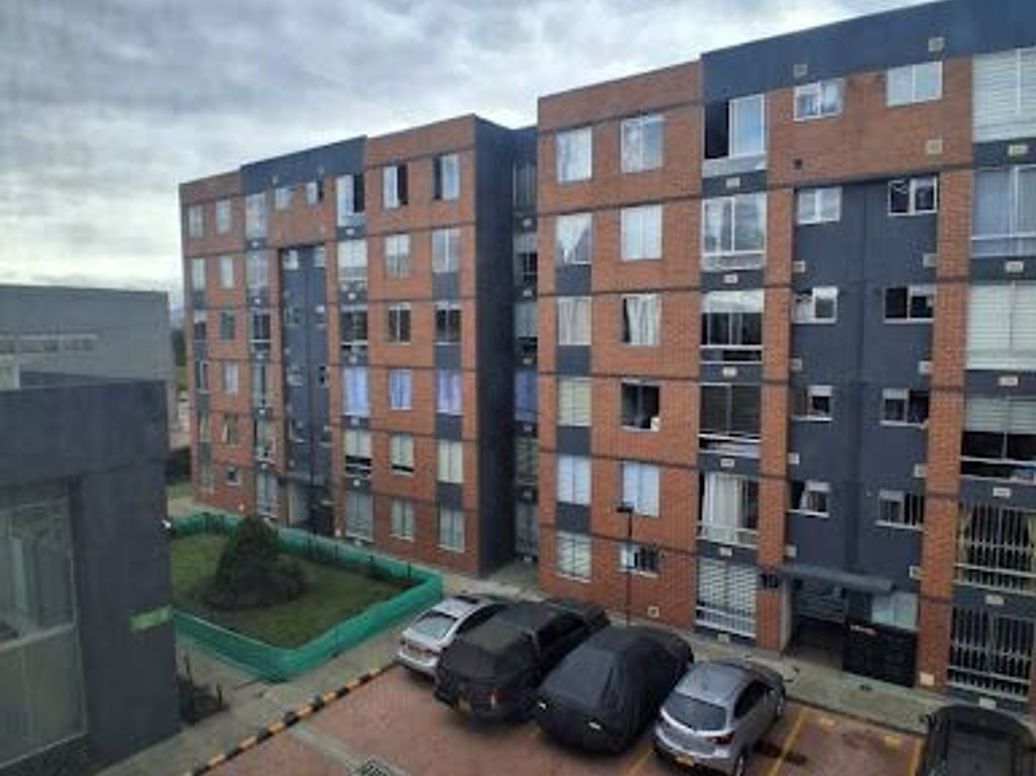 Apartamento de 3 alcobas en arriendo en Campo Alegre, Bogotá, 44 m² · foto 17 de 17
