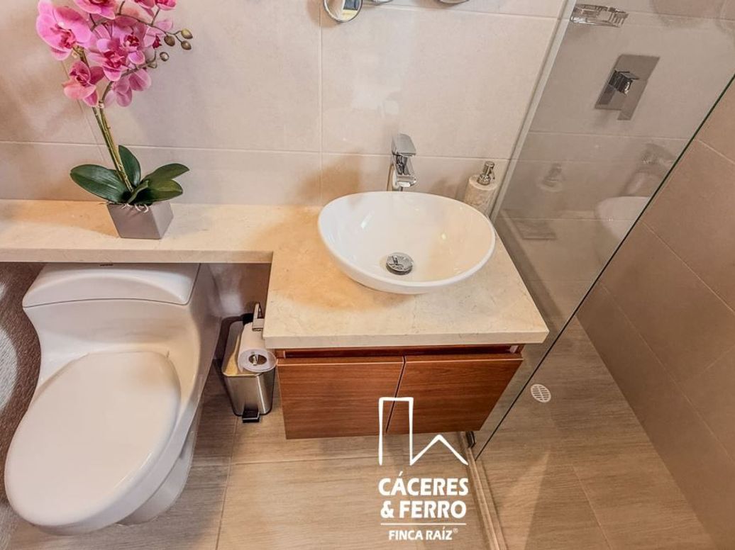 Apartamento de 3 alcobas en venta en Santa Barbara Oriental, Bogotá, 106 m² · foto 9 de 18