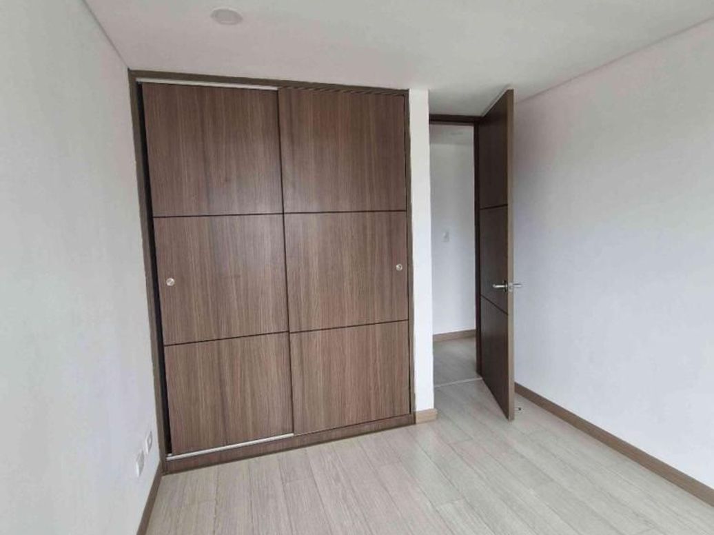 Apartamento de 2 alcobas en arriendo en La Libertad, Bogotá, 43 m² · foto 9 de 11