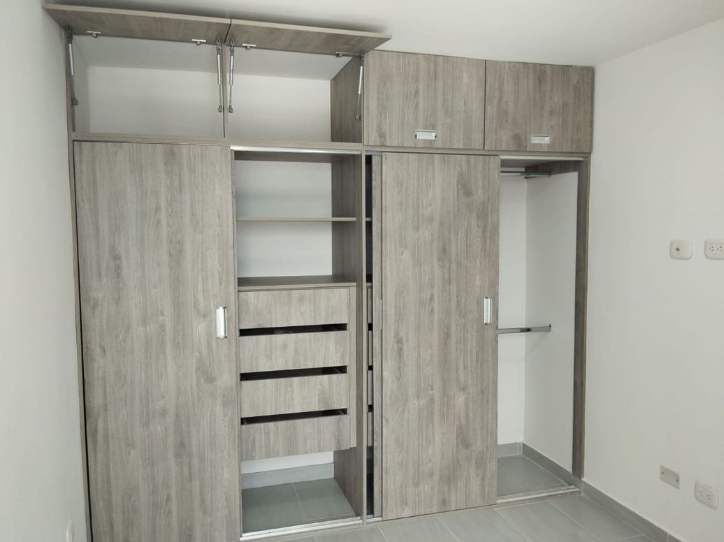 Apartamento de 2 alcobas en venta en Santander, Bogotá, 47 m² · foto 3 de 12