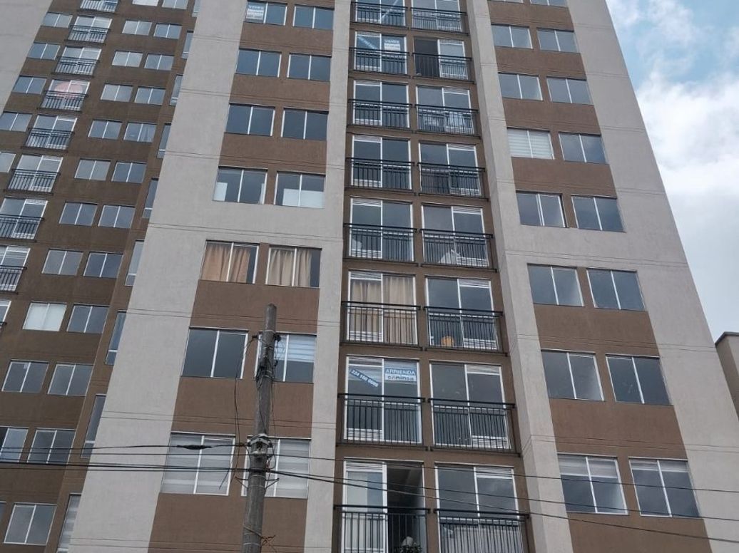 Apartamento de 2 alcobas en venta en Santander, Bogotá, 47 m² · foto 7 de 12