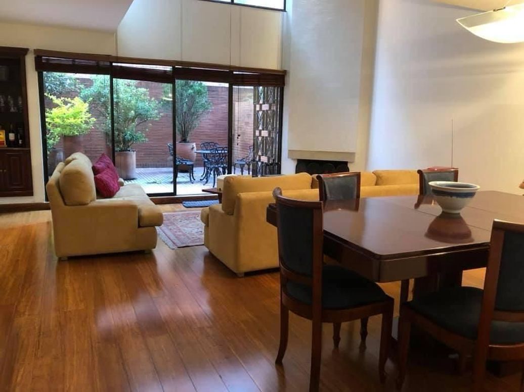 Apartamento de 1 alcoba en arriendo en Chicó Norte, Bogotá, 100 m² · foto 2 de 14