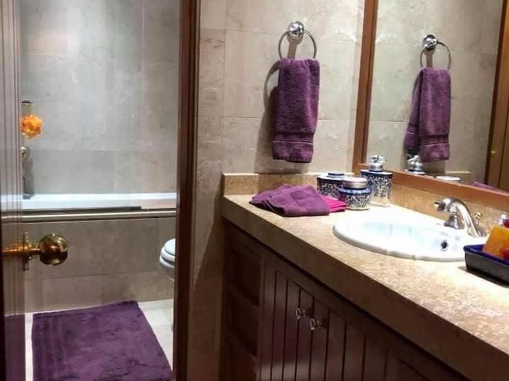 Apartamento de 1 alcoba en arriendo en Chicó Norte, Bogotá, 100 m² · foto 14 de 14