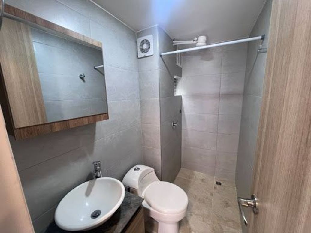 Apartamento de 2 alcobas en arriendo en Colina Campestre, Bogotá, 35 m² · foto 8 de 19