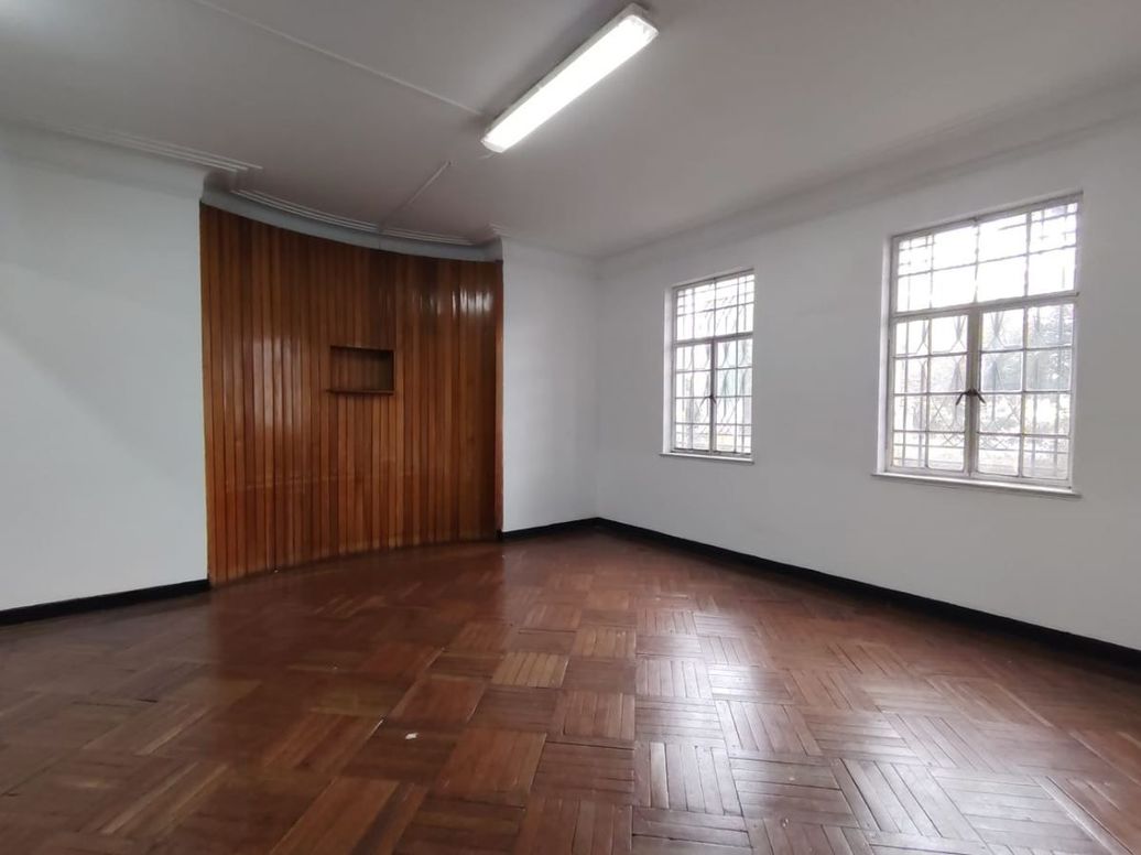 Casa de 13 alcobas en venta en La Magdalena, Bogotá, 828 m² · foto 10 de 20