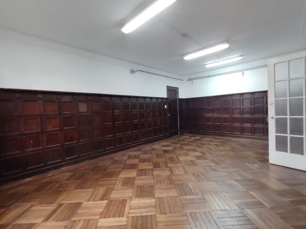 Casa de 13 alcobas en venta en La Magdalena, Bogotá, 828 m² · foto 9 de 20