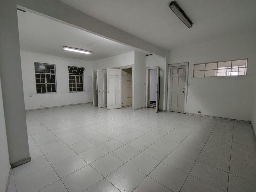 Casa de 13 alcobas en venta en La Magdalena, Bogotá, 828 m² · foto 20 de 20