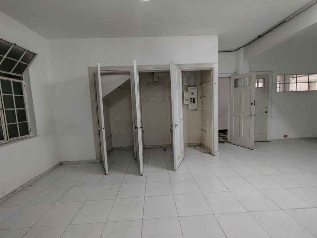Casa de 13 alcobas en venta en La Magdalena, Bogotá, 828 m² · foto 17 de 20