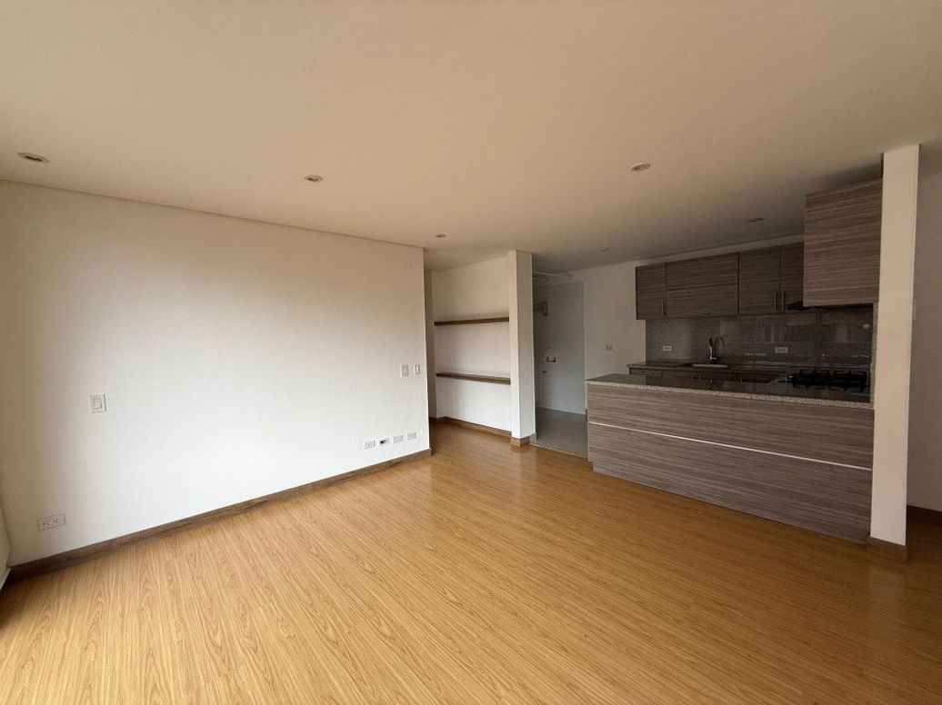 Apartamento de 3 alcobas en arriendo en San Gabriel Norte, Bogotá, 90 m² · foto 2 de 20