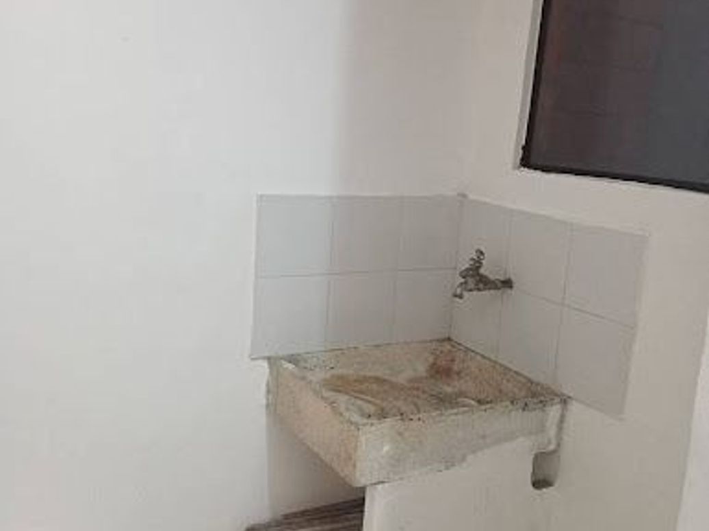 Apartamento de 3 alcobas en venta en Tierra Buena, Bogotá, 42 m² · foto 4 de 5