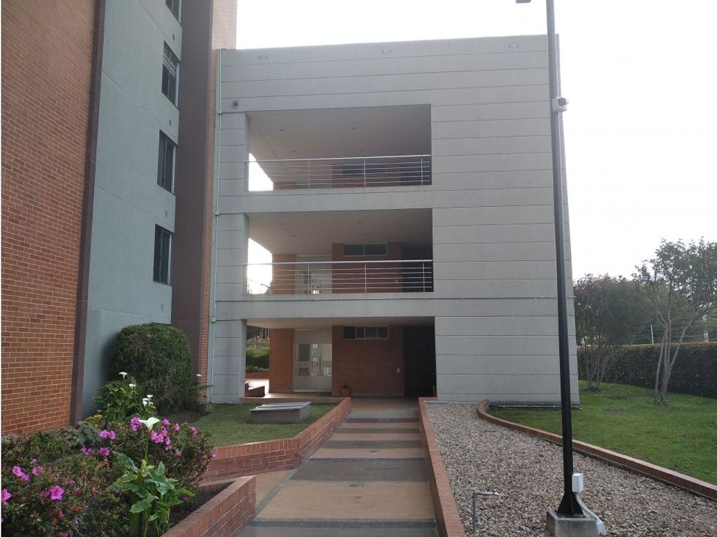 Apartamento de 3 alcobas en arriendo en Pradera Norte, Bogotá, 82 m² · foto 16 de 18