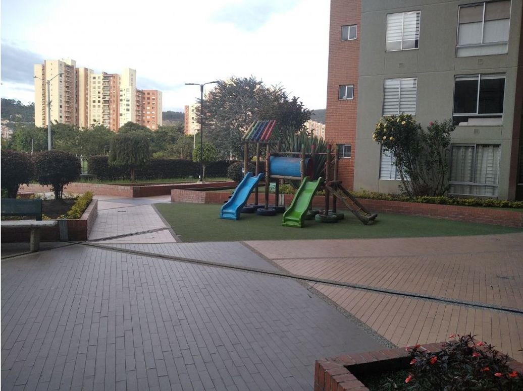 Apartamento de 3 alcobas en arriendo en Pradera Norte, Bogotá, 82 m² · foto 17 de 18