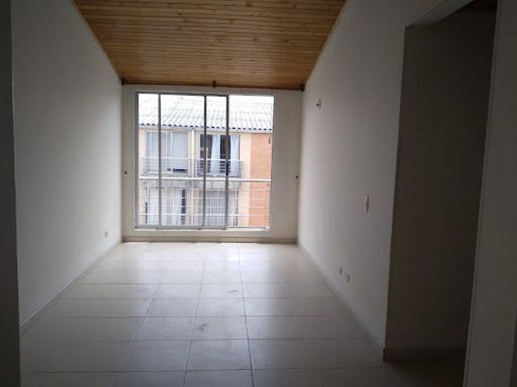Apartamento de 3 alcobas en arriendo en Mirandela, Bogotá, 60 m² · foto 2 de 16