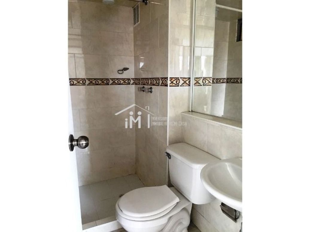 Apartamento de 2 alcobas en venta en Campo Alegre, Bogotá, 38 m² · foto 16 de 20
